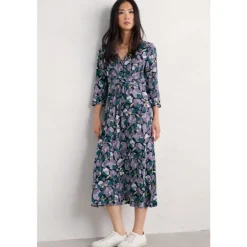 Seasalt Cornwall Chapelle 3/4 Sleeve Dress in GOTS-Certified Organic Cotton Jersey | Women Dresses