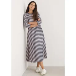 Seasalt Cornwall Ivey 3/4 Sleeve T-Shirt Dress in GOTS-Certified Organic Cotton Jersey | Women Dresses